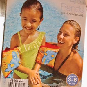 Intex Aqua Arm bands Kids Swim Pool 3 to 6 Year old 9 x 7 inch Pool beach summer